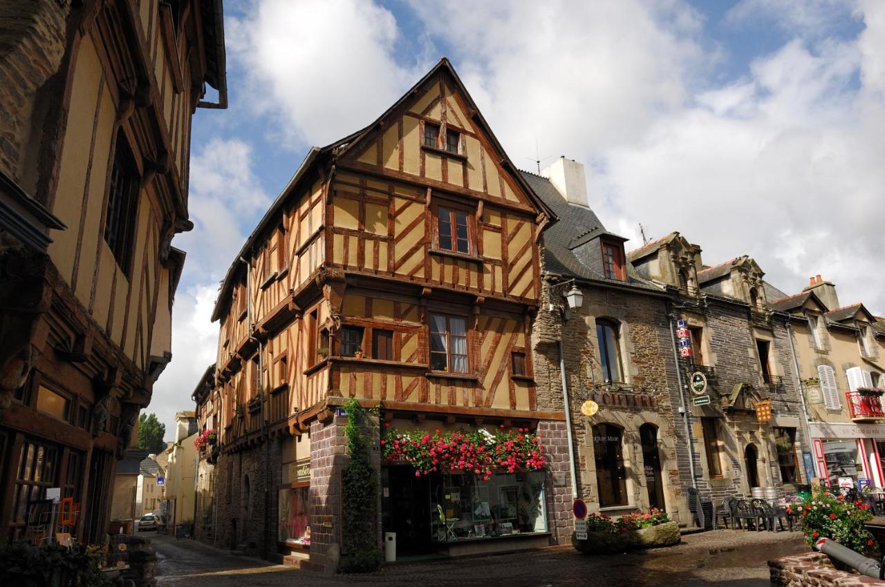 波波迪特博洛桑住宿加早餐旅馆 Saint-Martin-sur-Oust 外观 照片